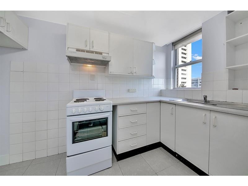 ‘MONTE VIDEO’ 15 Pacific Street, Main Beach QLD 4217