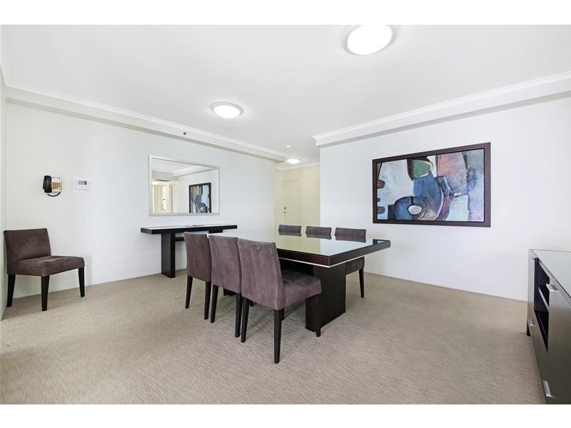 ‘XANADU EAST’ 59 Pacific Street, Main Beach QLD 4217