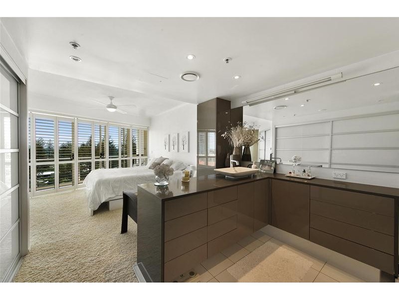 ‘LIBERTY PACIFIC’ 1 Lennie Avenue, Main Beach QLD 4217