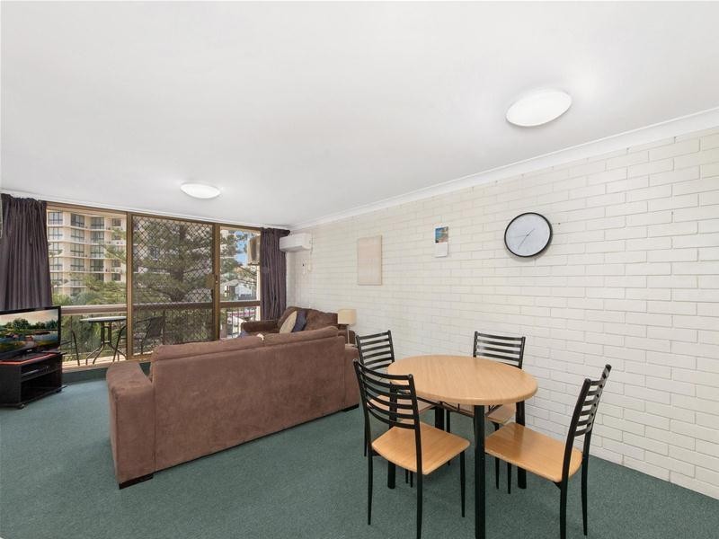 “Trickett Gdns” 24 Trickett Street, Surfers Paradise QLD 4217