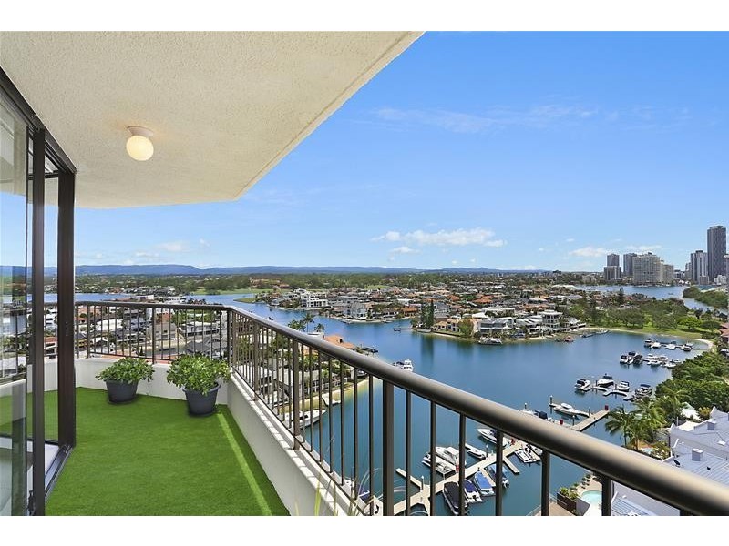 ‘THE NELSON’ 5 Admiralty Drive, Paradise Waters QLD 4217