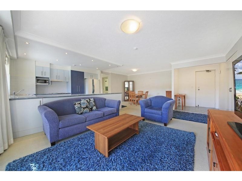 ‘KINGS ROW CTR’ 20 Commodore Drive, Paradise Waters QLD 4217