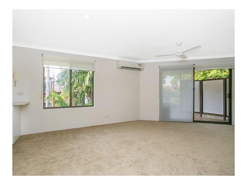 6/7 Lather Street, Southport QLD 4215