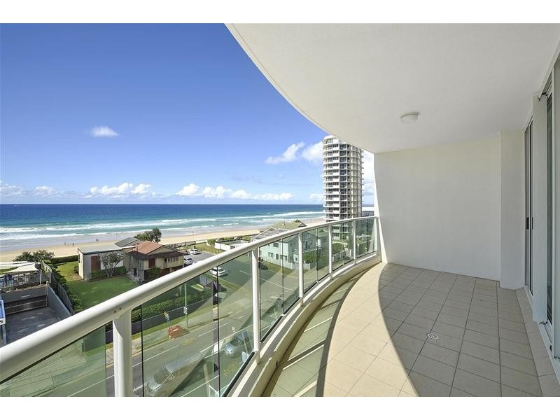 ‘Pacific Views’ 5 Woodroffe Avenue, Main Beach QLD 4217