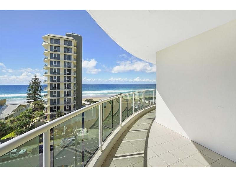 ‘Pacific Views’ 5 Woodroffe Avenue, Main Beach QLD 4217