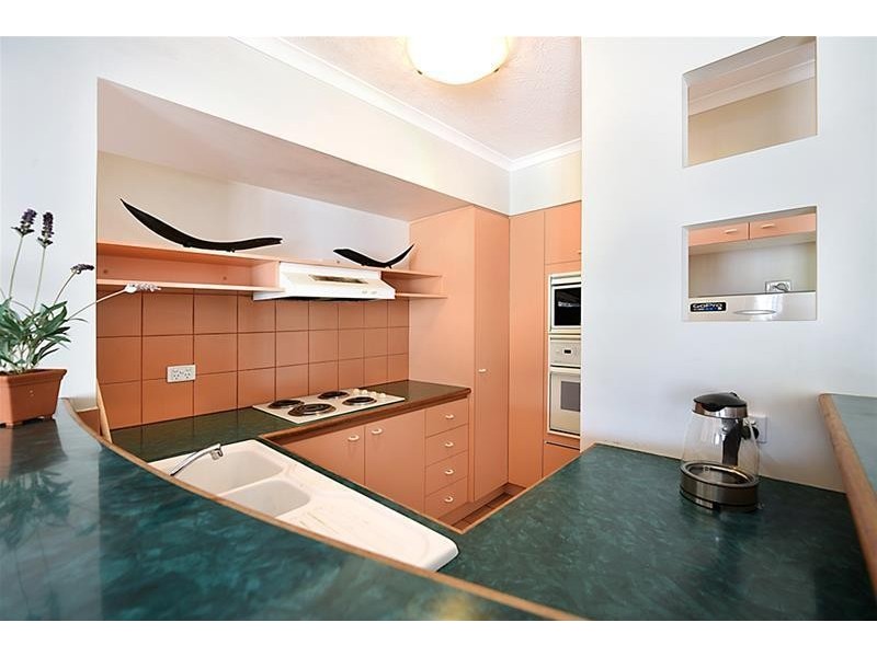 13 Montgomery Avenue ‘MAIN BEACH VIEWS’, Main Beach QLD 4217