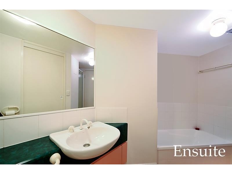 13 Montgomery Avenue ‘MAIN BEACH VIEWS’, Main Beach QLD 4217