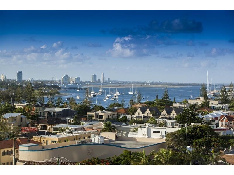 3 Tedder Avenue ‘MALIBU’, Main Beach QLD 4217