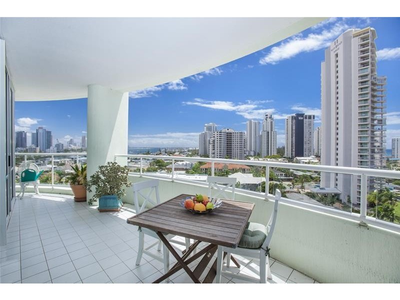 3 Tedder Avenue ‘MALIBU’, Main Beach QLD 4217