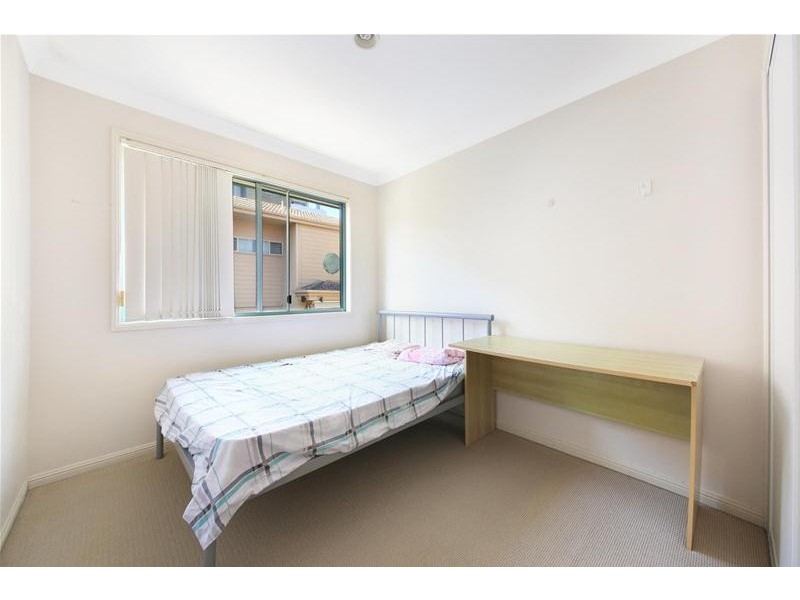 5/105 Pohlman Street, Southport QLD 4215