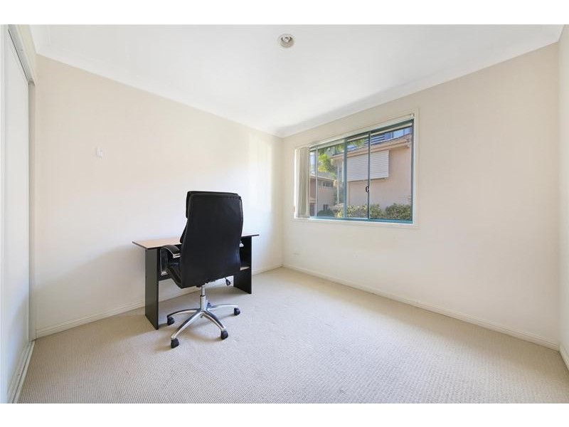 5/105 Pohlman Street, Southport QLD 4215