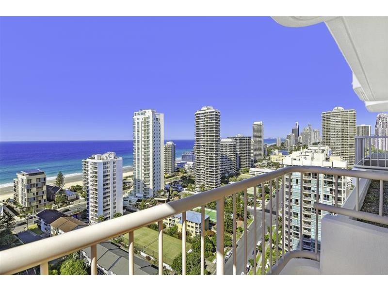 ‘PARK LANE’ 1 Peak Avenue, Main Beach QLD 4217