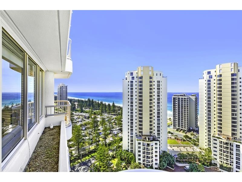 ‘PARK LANE’ 1 Peak Avenue, Main Beach QLD 4217