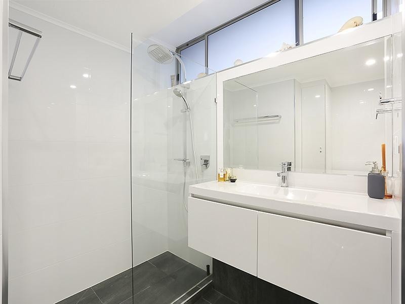 ‘HIBISCUS’ 3555 Main Beach Parade, Main Beach QLD 4217