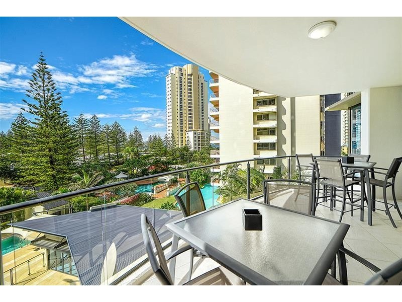 ‘MARQUIS ON MAIN’ 11 Peak Avenue, Main Beach QLD 4217