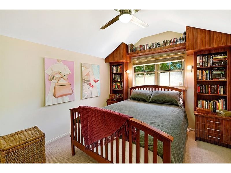 2/41 Winchester Street, Southport QLD 4215