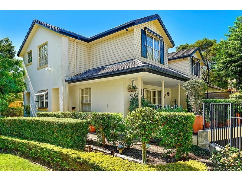 2/41 Winchester Street, Southport QLD 4215