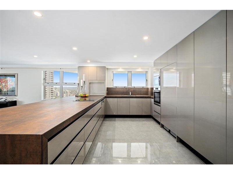 ‘GRAND MARINER’ 12 Commodore Drive, Paradise Waters QLD 4217