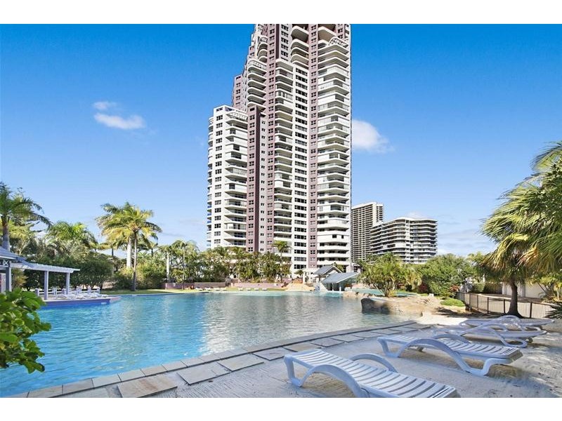 ‘GRAND MARINER’ 12 Commodore Drive, Paradise Waters QLD 4217