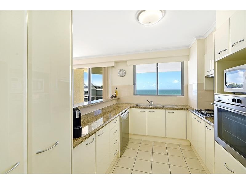 ‘XANADU EAST’ 59 Pacific Street, Main Beach QLD 4217