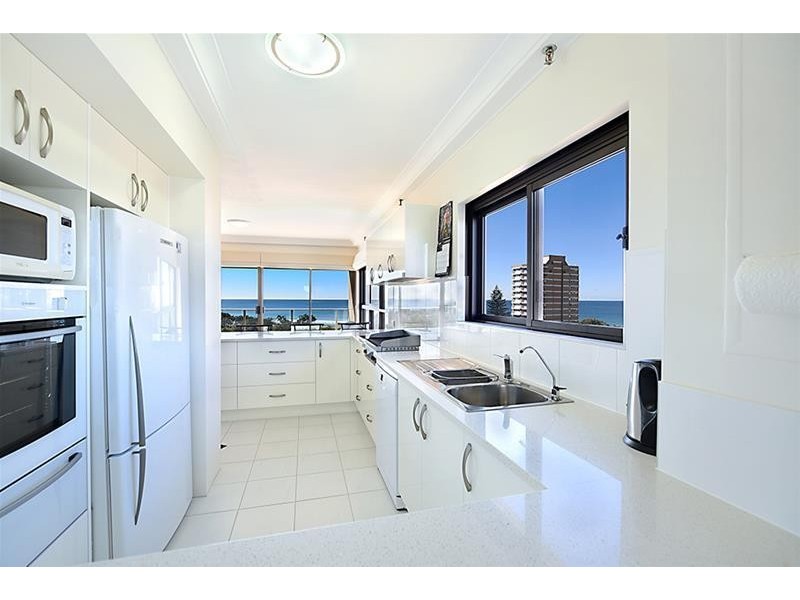 2 Admiralty Drive ‘ATLANTIS EAST’, Paradise Waters QLD 4217
