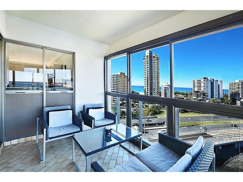 2 Admiralty Drive ‘ATLANTIS EAST’, Paradise Waters QLD 4217