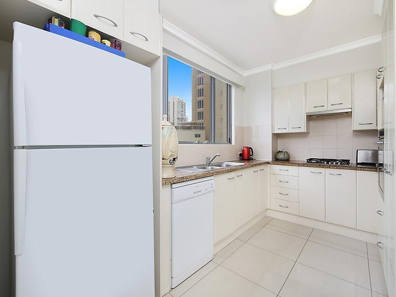 ‘XANADU EAST’ 59 Pacific Street, Main Beach QLD 4217