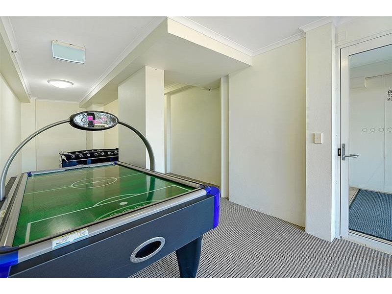 ‘XANADU EAST’ 59 Pacific Street, Main Beach QLD 4217