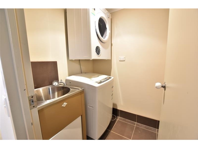 ‘Atlantis East’ 2 Admiralty Drive, Surfers Paradise QLD 4217