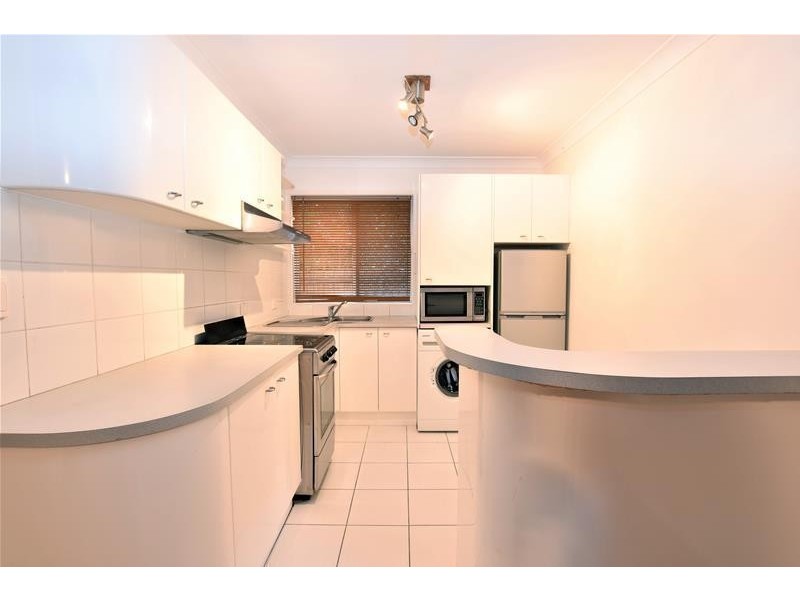 3/35 Breaker Street, Main Beach QLD 4217