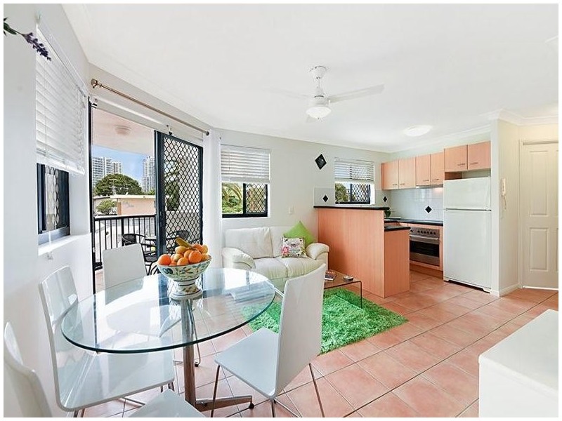 12 Paradise Island, Surfers Paradise QLD 4217