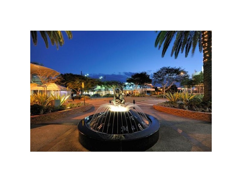 ‘OSCAR ON MAIN’ 1 Hughes Avenue, Main Beach QLD 4217