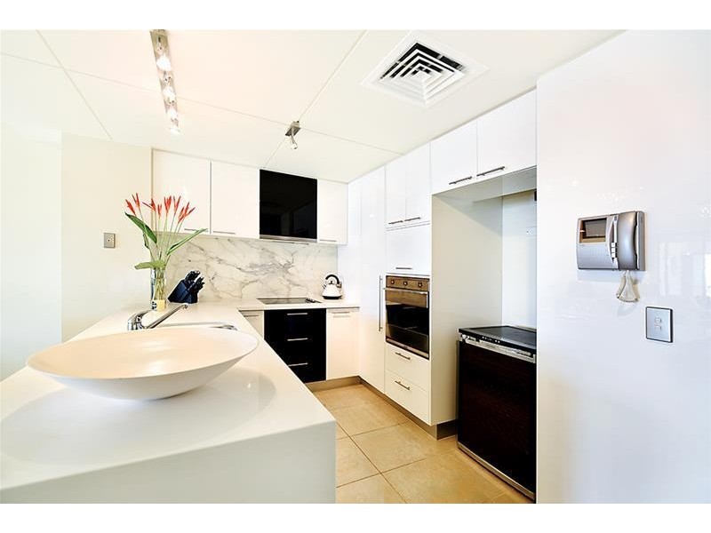 1 Lennie Avenue ‘LIBERTY PANORAMA’, Main Beach QLD 4217