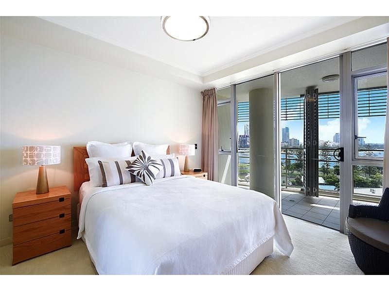 1 Lennie Avenue ‘LIBERTY PANORAMA’, Main Beach QLD 4217