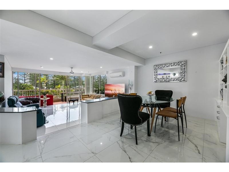 ‘PARK LANE’ 1 Peak Avenue, Main Beach QLD 4217