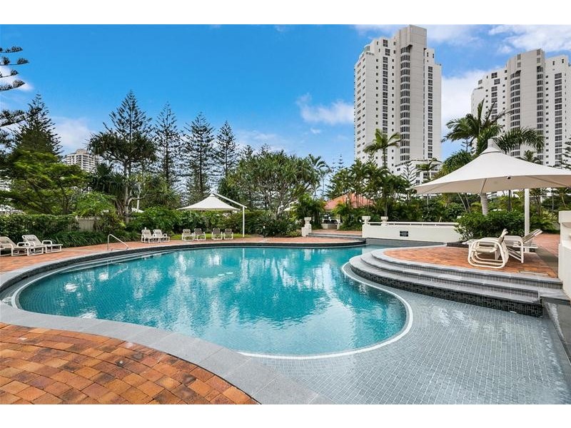 ‘PARK LANE’ 1 Peak Avenue, Main Beach QLD 4217