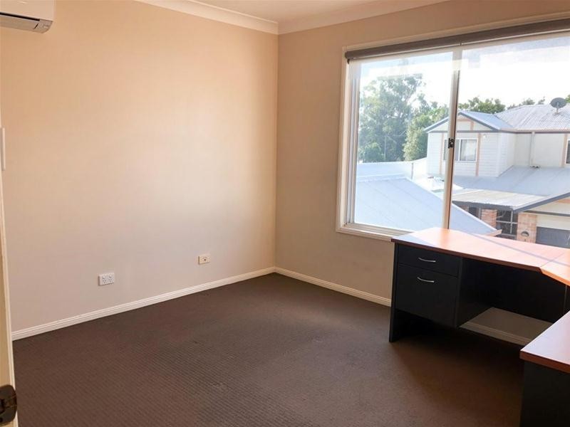 192 Queen Street, Southport QLD 4215