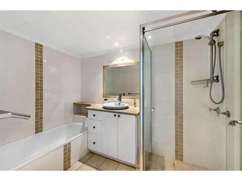 ‘SUNBIRD’ 3540 Main Beach Parade, Main Beach QLD 4217