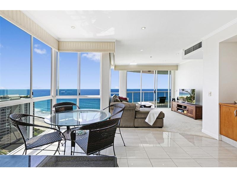 ‘PACIFIC VIEWS’ 5 Woodroffe Avenue, Main Beach QLD 4217