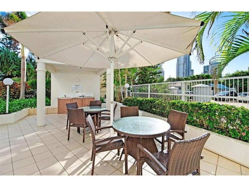 ‘PACIFIC VIEWS’ 5 Woodroffe Avenue, Main Beach QLD 4217