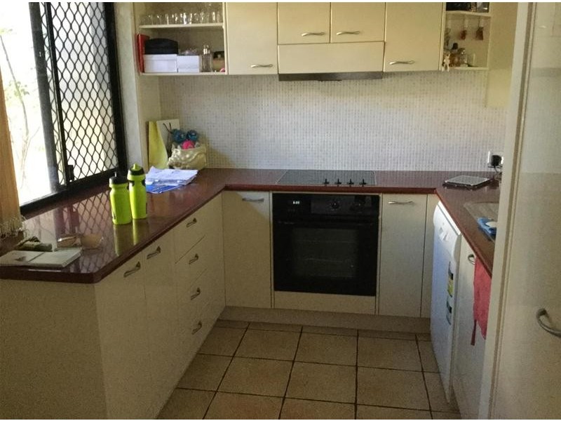 2/267 Ashmore Road, Benowa QLD 4217