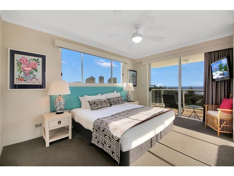 ‘XANADU NORTH’ 59 Pacific Street, Main Beach QLD 4217