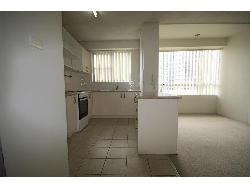 ‘Monte Video’ 15 Pacific Street, Main Beach QLD 4217