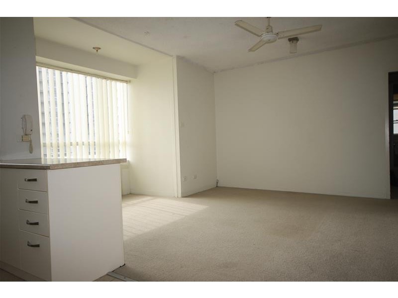 ‘Monte Video’ 15 Pacific Street, Main Beach QLD 4217