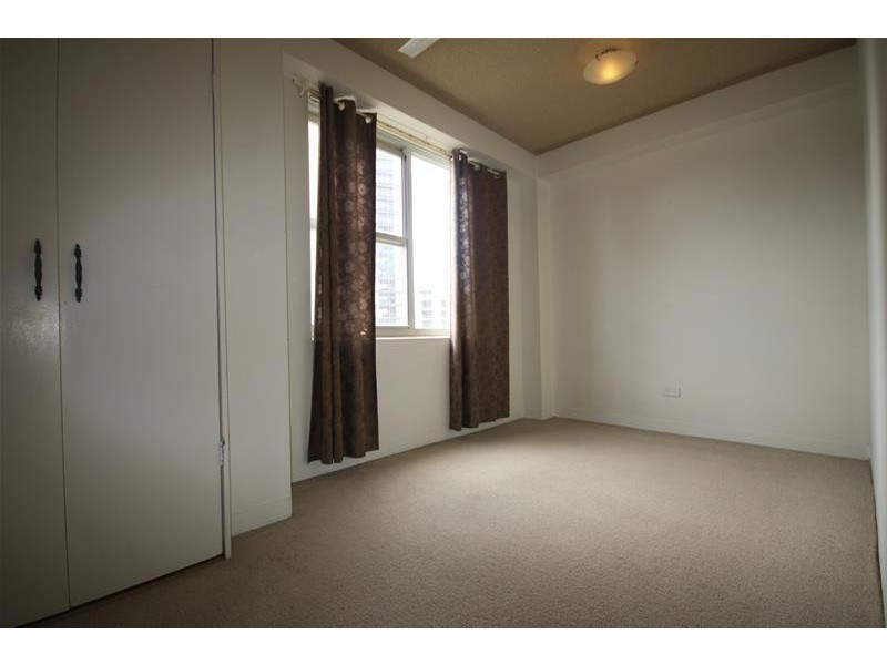 ‘Monte Video’ 15 Pacific Street, Main Beach QLD 4217