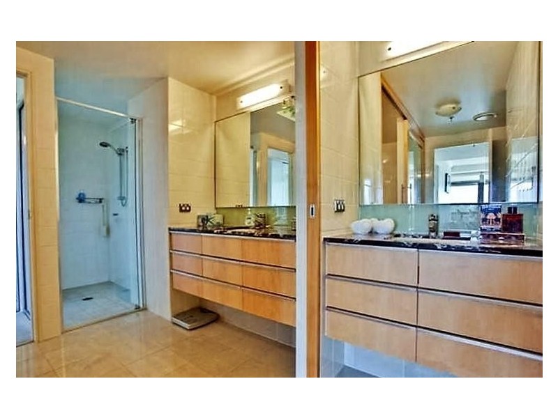 ‘Liberty Panorama’ 1 Lennie Avenue, Main Beach QLD 4217