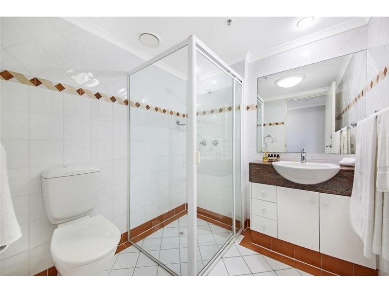 ‘XANADU NORTH’ 59 Pacific Street, Main Beach QLD 4217