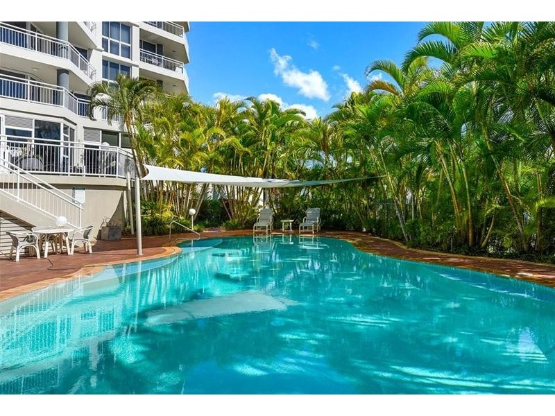 ‘OCEAN SANDS’ 11 Hughes Avenue, Main Beach QLD 4217