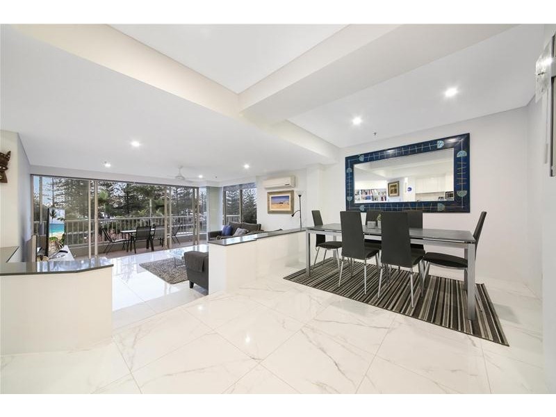 1 Peak Avenue ‘PARK LANE’, Main Beach QLD 4217