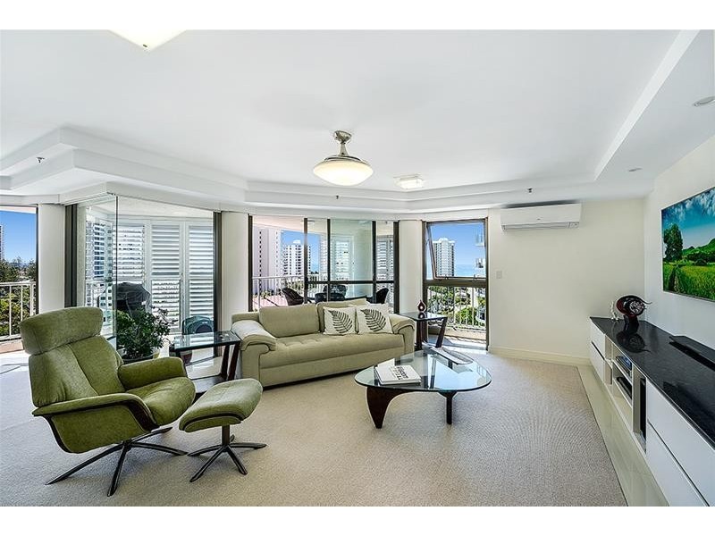 ‘MAIN BEACH TOWER’ 2 Cronin Avenue, Main Beach QLD 4217